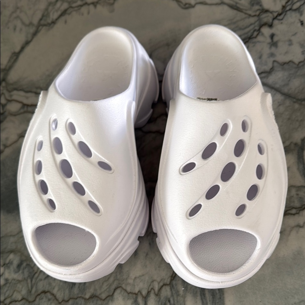 Adidas aSMC Stella McCartney Clogs White - Picture 2 of 9
